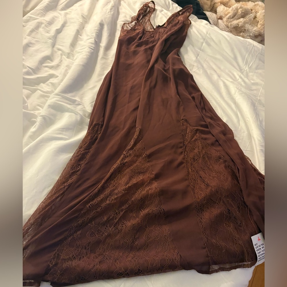 Elegant Brown Lace Maxi Dress